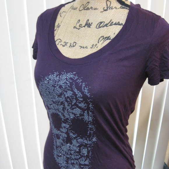 NWT Express purple skull graphic tee t shirt top XS extra small - Picture 2 of 6